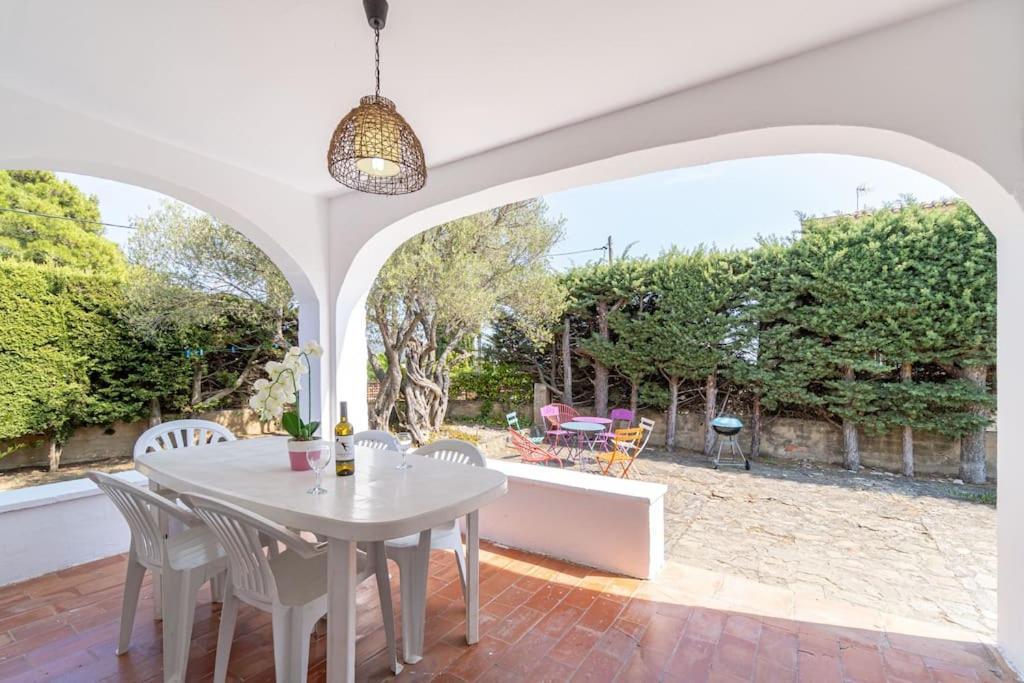 Mb1-House With Big Garden ,Swimming-Pool, & Barbacue In Roses Villa Bagian luar foto